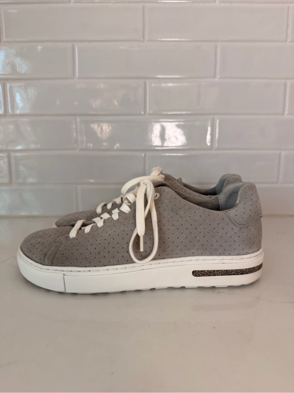 Birkenstock Bend low-top trainers in stone coin suede. Size 37